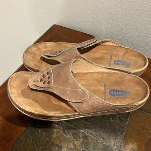 Wolky Drake Beach 39 (8) animal sandals EUC